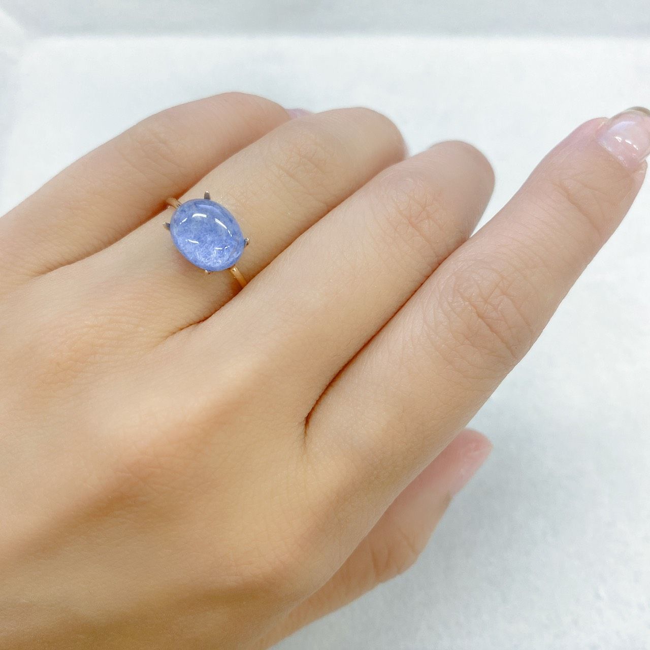 デュモルチェライトインクォーツ ブラジル産 2.91ct[210812217]10×8.2mm前後