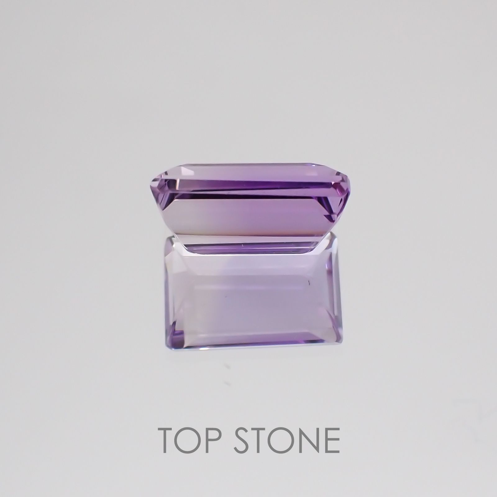 アワーグラスアメジスト モロッコ産 ルース 3.23ct[21038592]10.9×7.1mm前後