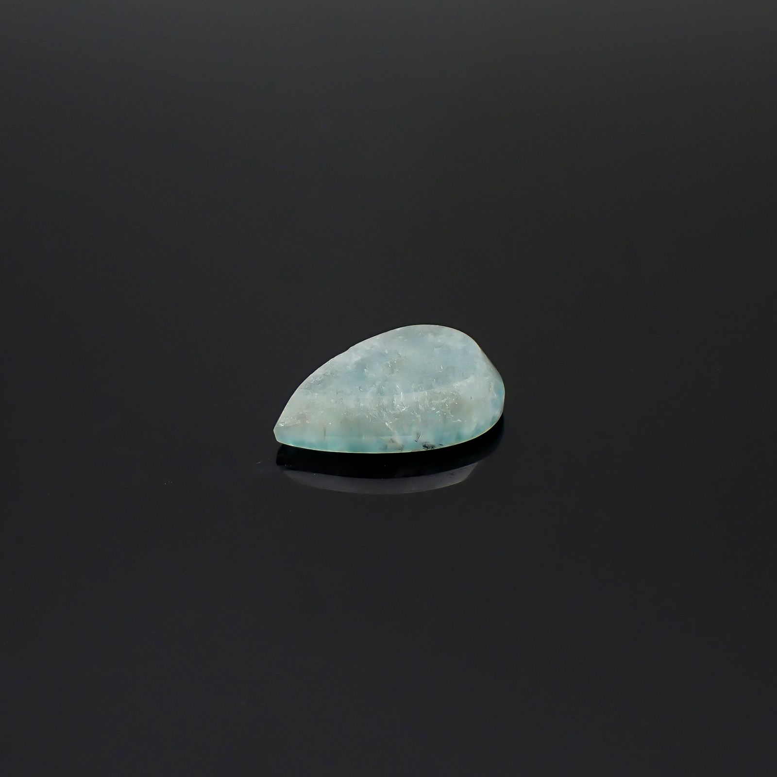 パライバクォーツ ブラジル産 3.86ct / 14.4x9.4mm前後 [260632505]