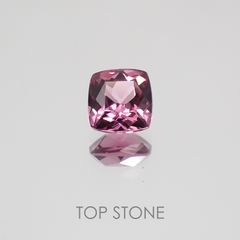 カラーチェンジマラヤガーネット タンザニア産 ルース 0.5ct[21029653]4.4×4.4mm前後