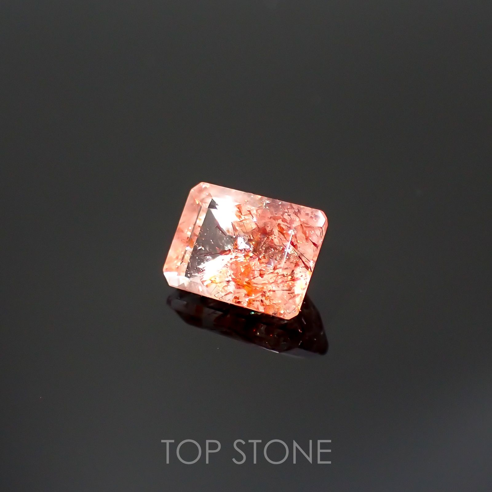 ファイヤークォーツ ナイジェリア産 1.24ct[220114761]7.5x5.5mm前後