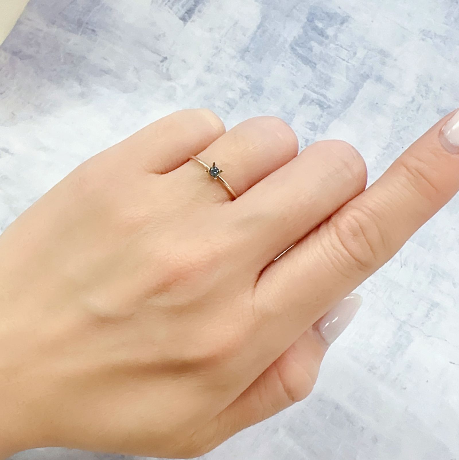 カラーチェンジガーネット アレキタイプ マダガスカル・ベキリー産 0.063ct[230119897]2.4x2.4mm前後