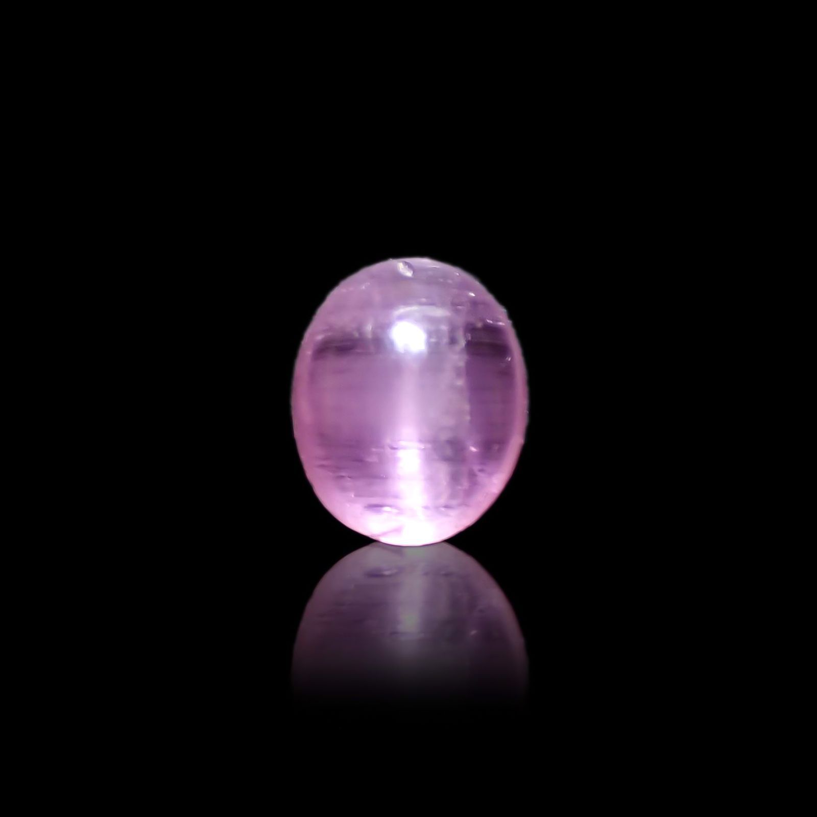 ペツォッタイトキャッツアイ(ラズベリル)(宝石名ペツォッタイト・キャッツアイ) マダガスカル産 0.359ct ソ付(彩珠)[210711642]4.7×3.8mm前後
