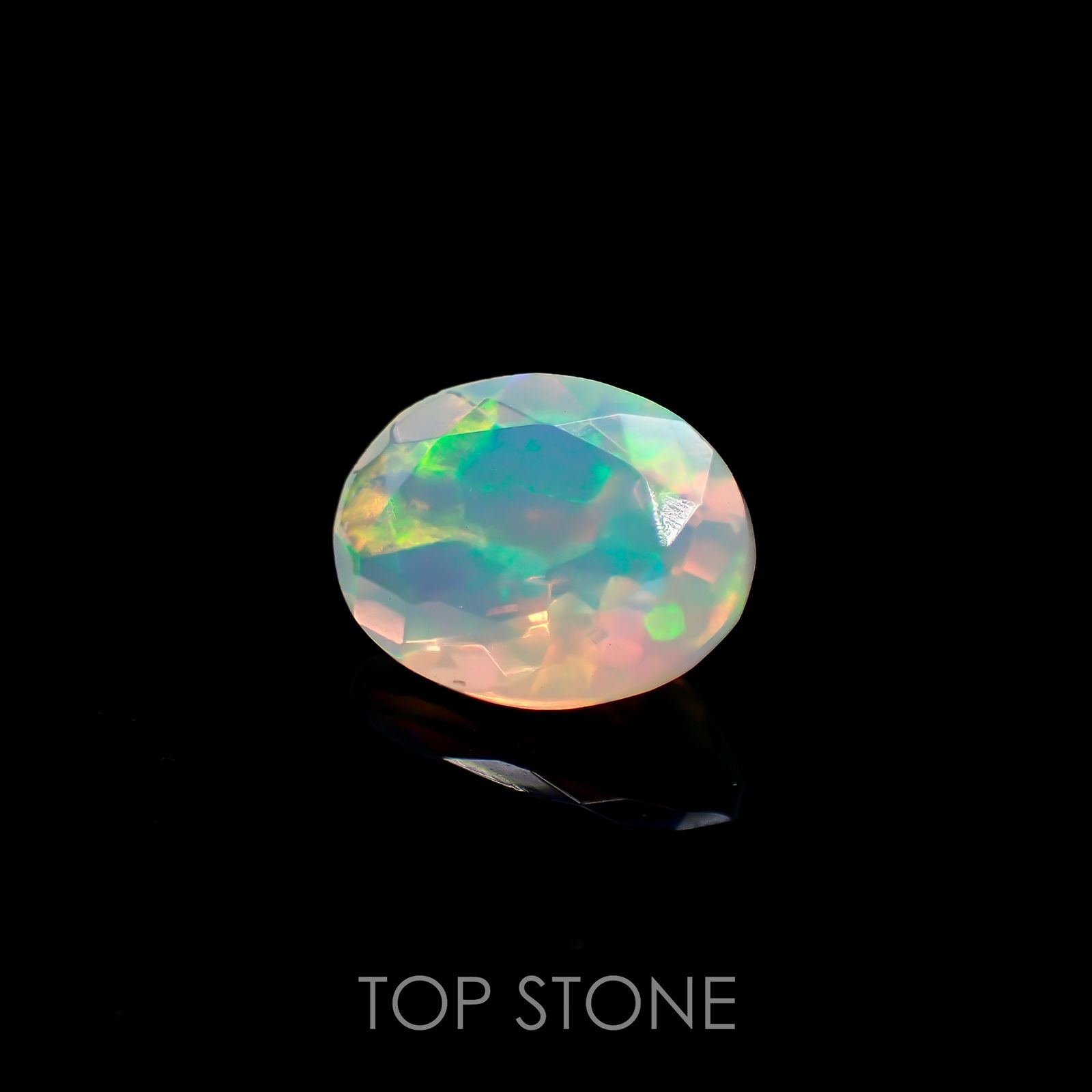 エチオピアオパール(宝石名オパール)エチオピア産 1.34ct 識別済[220717028]9.7x7.5mm前後