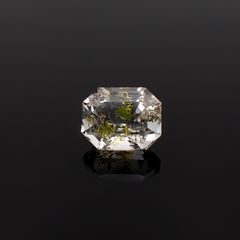 ◇オクタゴンカット◇オイルインクォーツ パキスタン産 0.65ct / 5.9x4.7mm前後 [230522094]