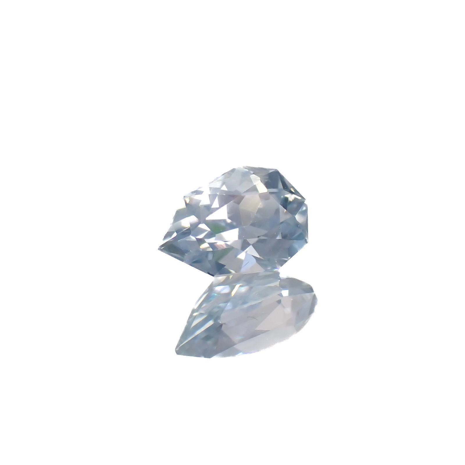 ◇カスタムカット◇アイスブルーサファイア(宝石名サファイア)スリランカ/マダガスカル産 0.91ct 識別済[220918077]7x4.8mm前後