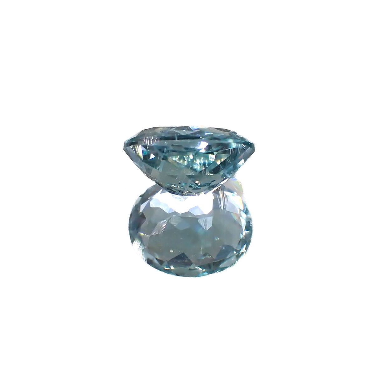 シーフォームカイヤナイト(宝石名カイヤナイト)タンザニア産 3.35ct 識別済[220616282]10.2x8.1mm前後