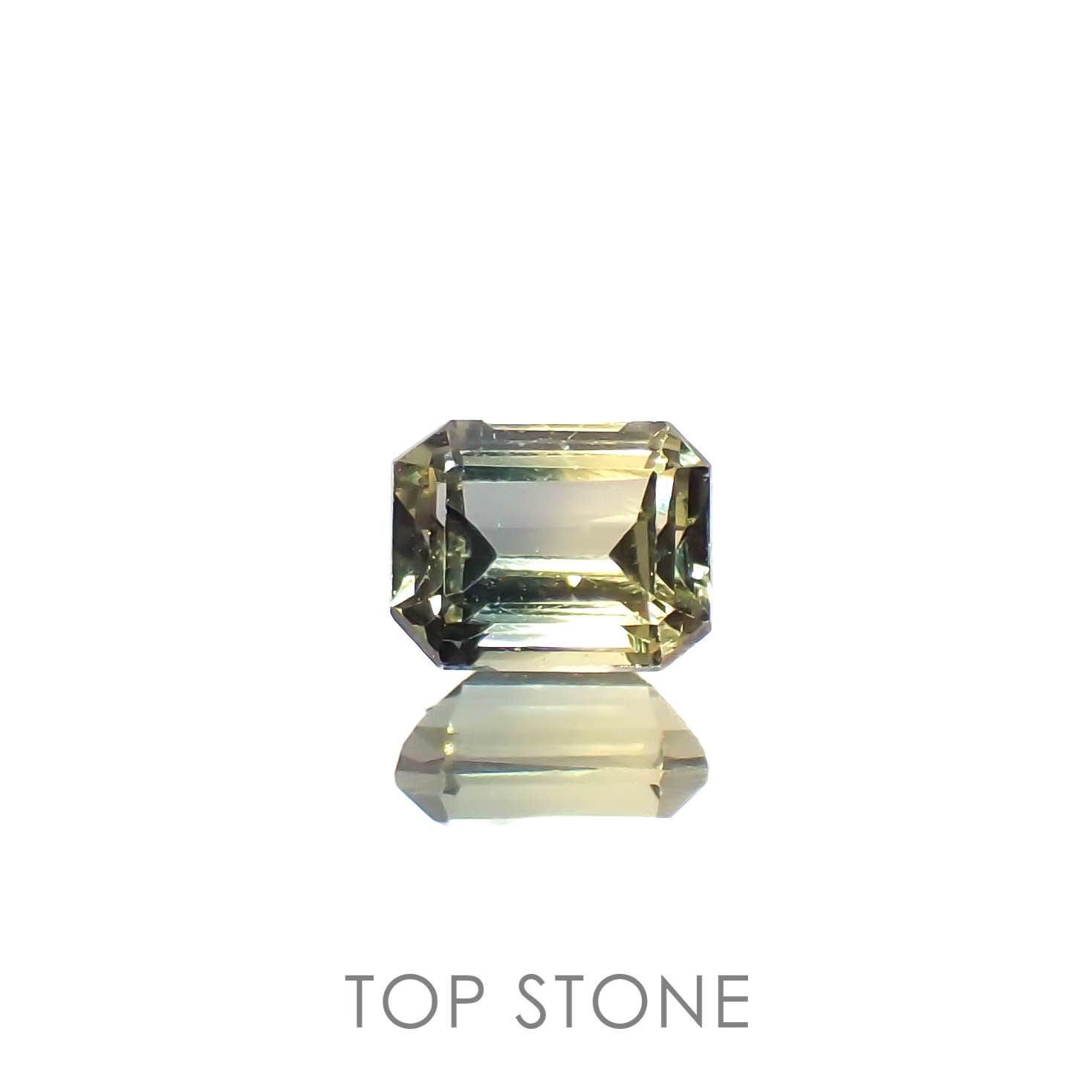 バイカラーサファイア マダガスカル/タンザニア産 0.21ct[230321017]3.4x2.7mm前後