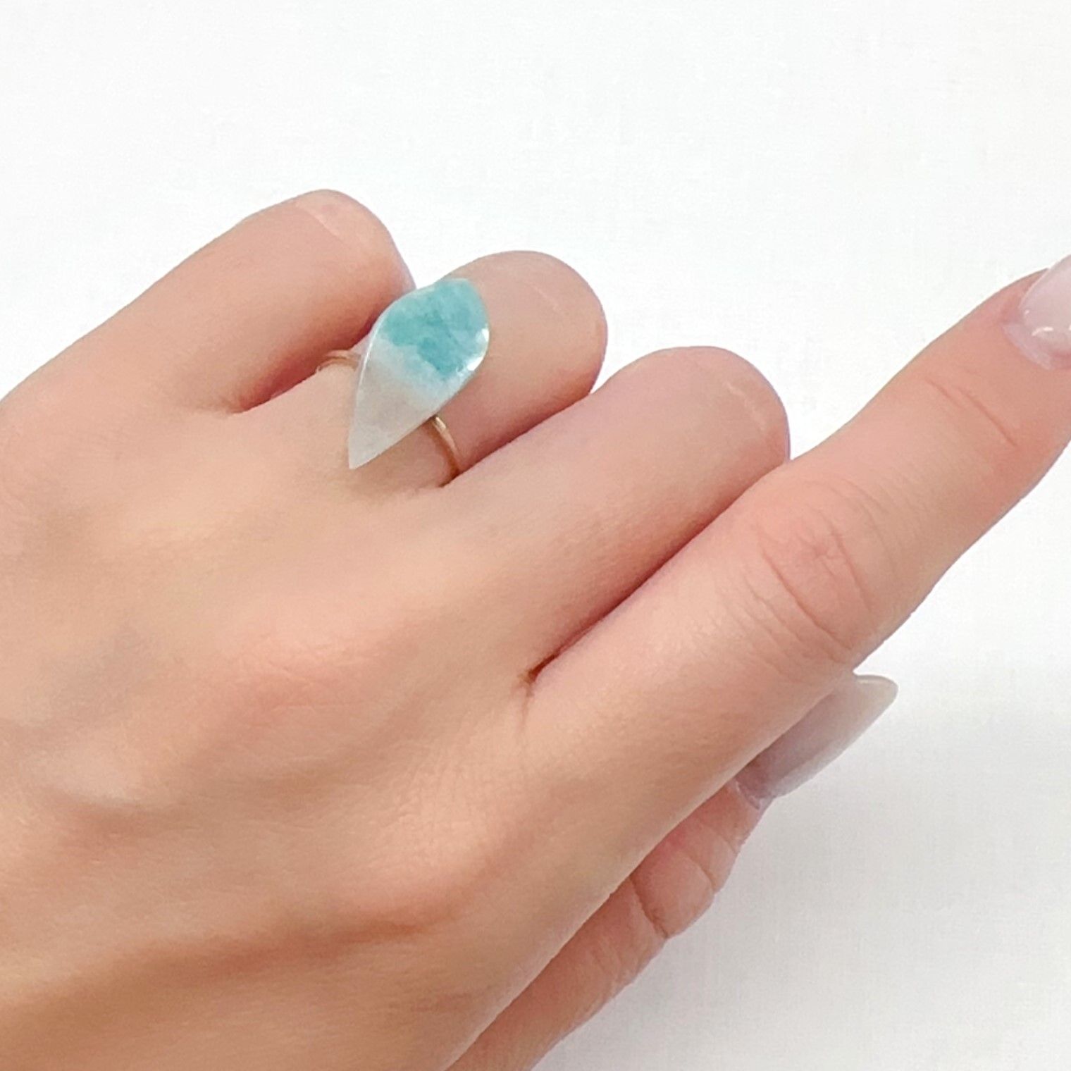 ◇フリーフォーム◇マトリックスアマゾナイト(アマゾナイトインクォーツ/フェルドスパー) ブラジル産 5.22ct[240226340]20.4x9.6mm前後