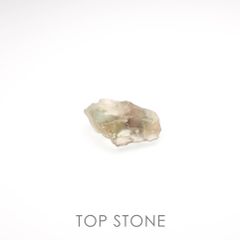 オレゴンサンストーン原石 アメリカ・オレゴン州産 4.14ct[230220419]14.1x10.4mm前後