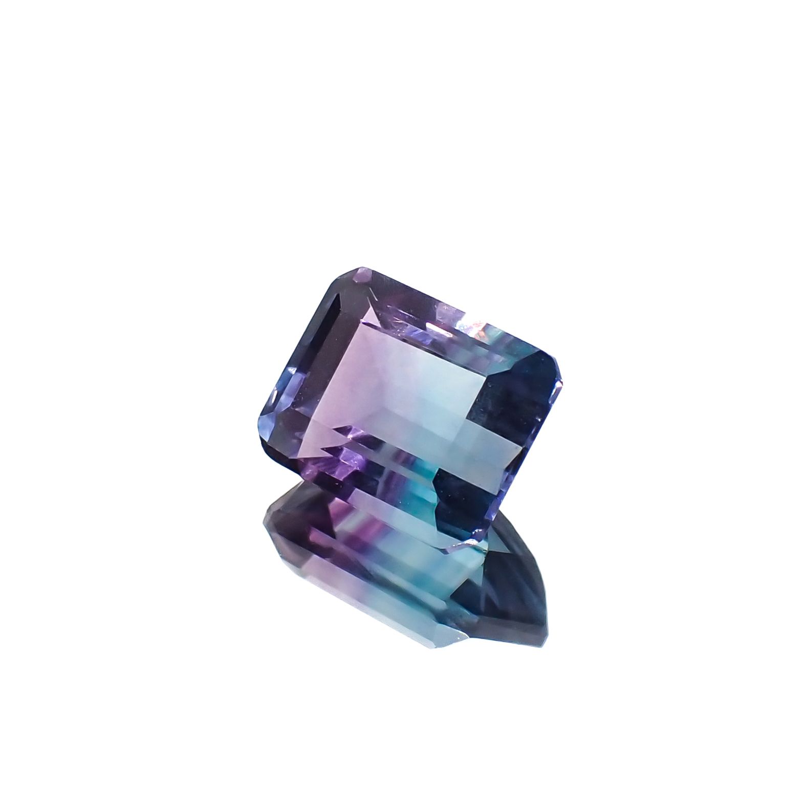 パーティカラーフローライト フルオレッセンス ブラジル産 4.22ct[230823262]10x7.9mm前後