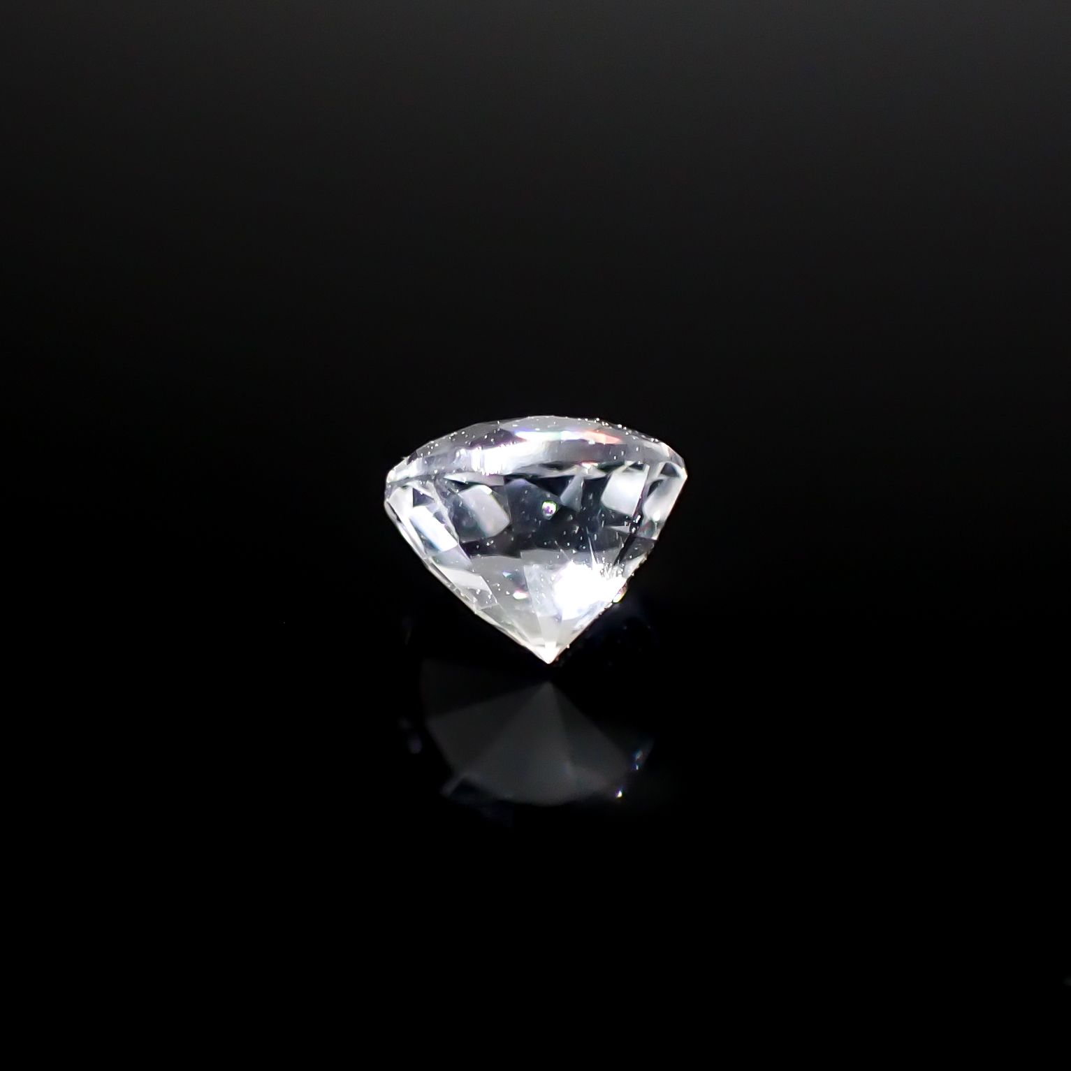 ポルサイト(宝石名ポルサイト)アフガニスタン産 0.31ct 識別済[240929110]4.1x4.1mm前後