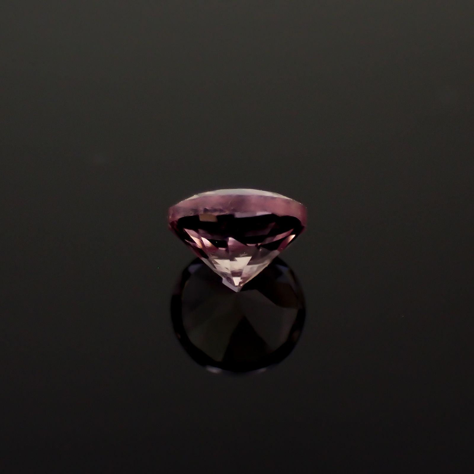 ドラゴンガーネット タンザニア産 0.27ct[230421444]3.6x3.6mm前後