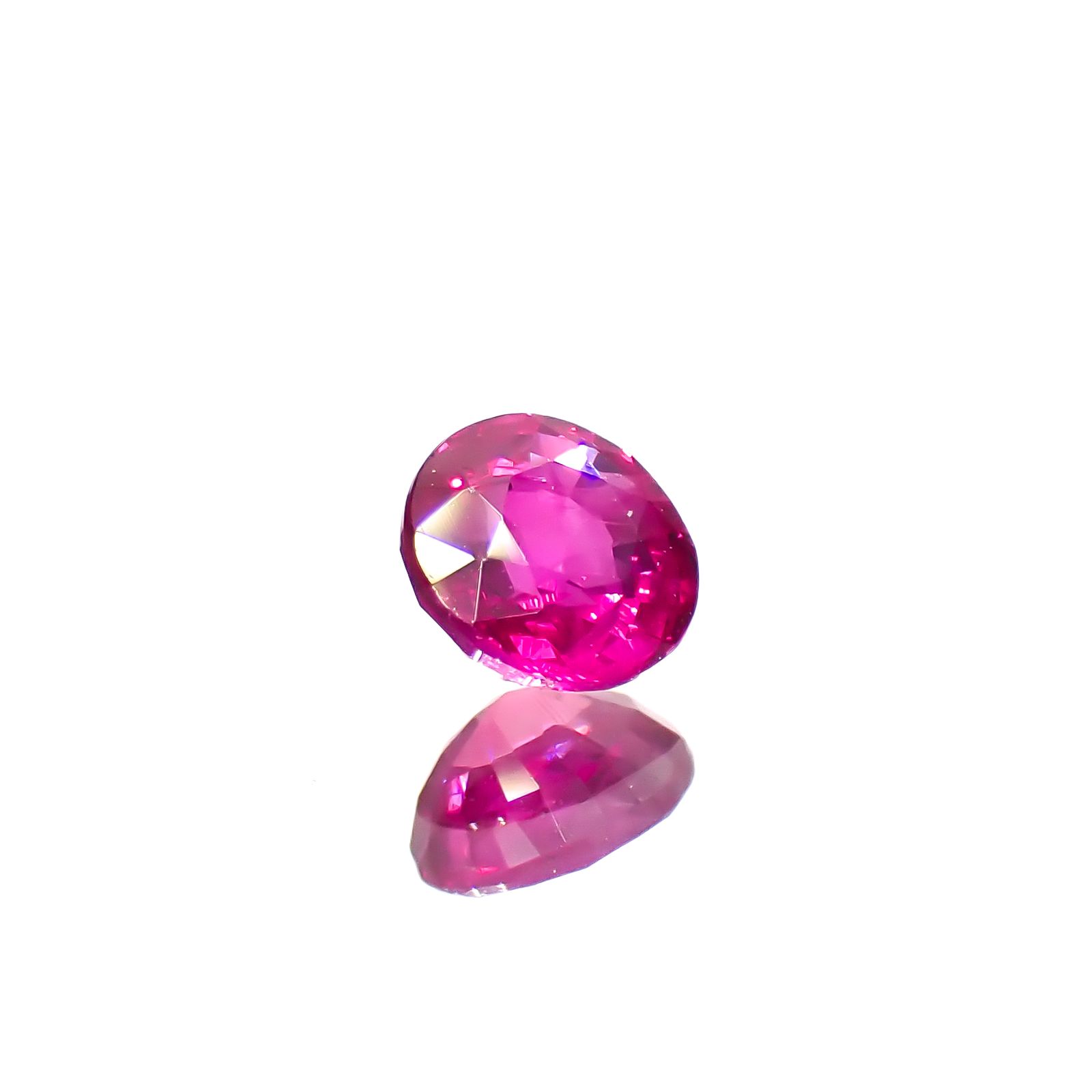 ルビー ビルマ産 0.30ct[240628051]3.7x3.7mm前後