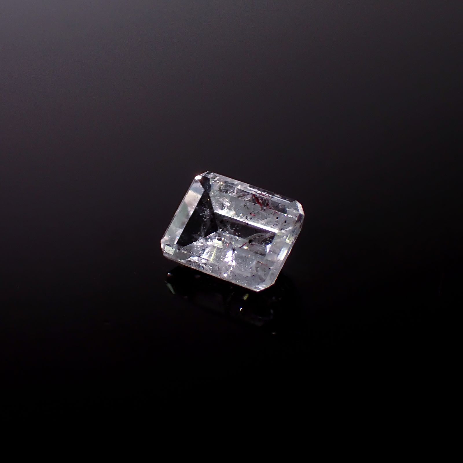 ティンカーベルクォーツ ブラジル産 2.32ct / 9.2x6.6mm前後 [260932865]