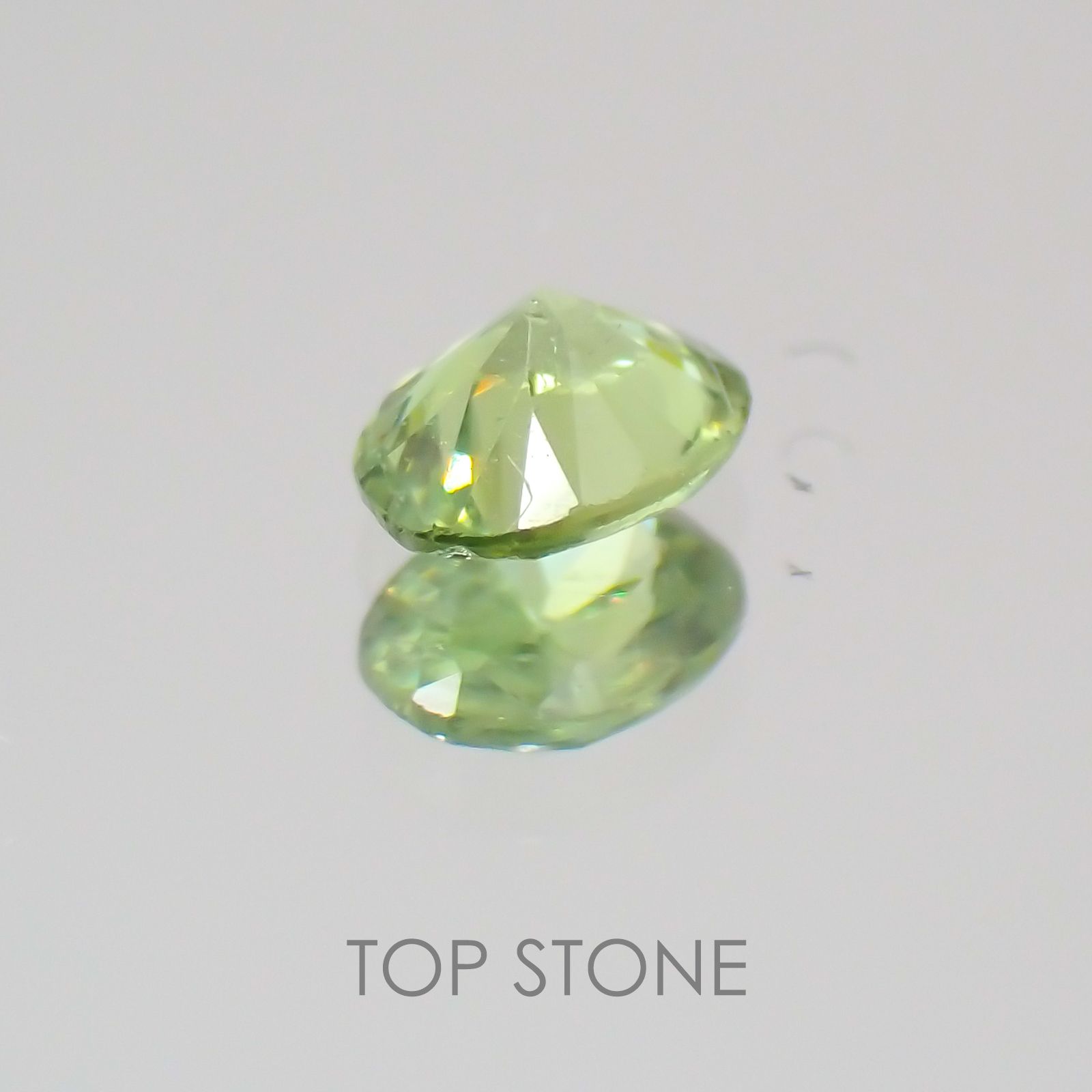 デマントイドガーネット ナミビア産 ルース 0.18ct[21059883]4×3mm前後