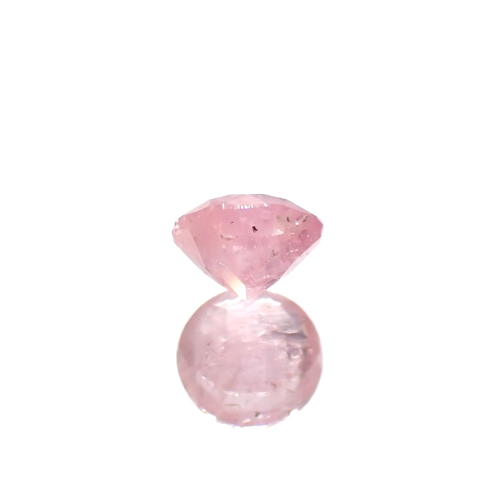 ペツォッタイト(ラズベリル)(宝石名ペツォッタイト)マダガスカル産 0.18ct 識別済[231023734]3.4x3.4mm前後