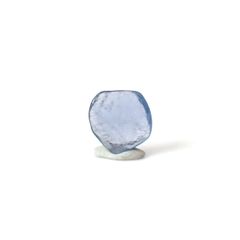 ヨーゴサファイア原石 アメリカ・モンタナ州ヨーゴ渓谷産 0.29ct / 4.7x5mm前後 [260431991]