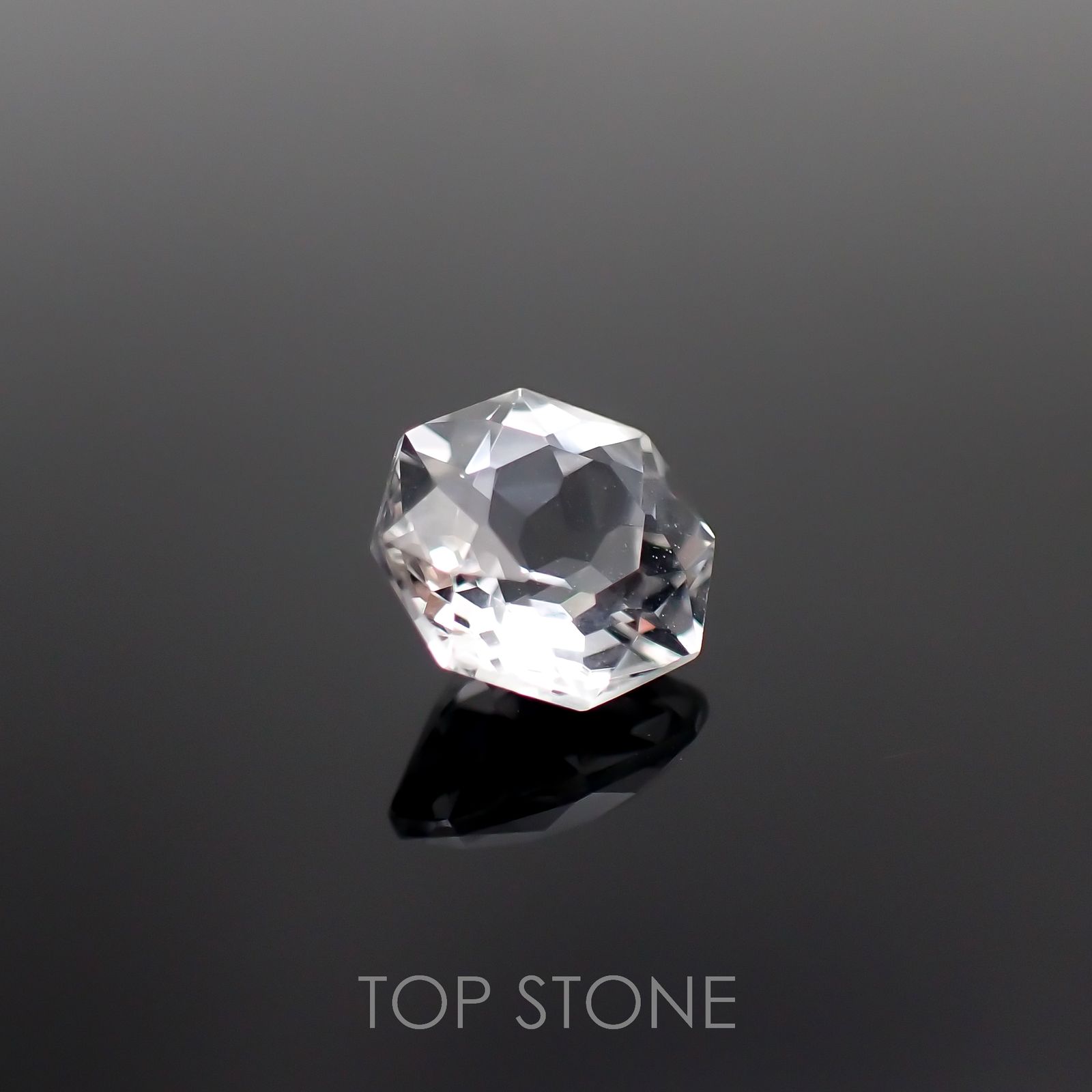 ◇オクタゴンカット◇ホワイトトパーズ ブラジル産 2.55ct[221018493]8.1x8mm前後