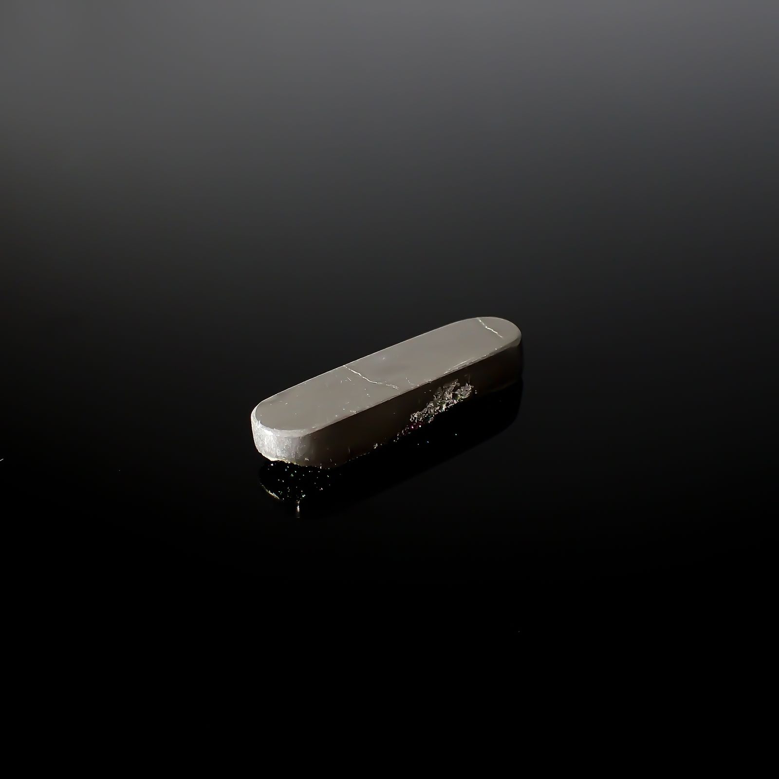 ◇フリーフォーム◇レインボーパイライト 原石 ロシア産 11.78ct[240326426]29.3x8.3mm前後
