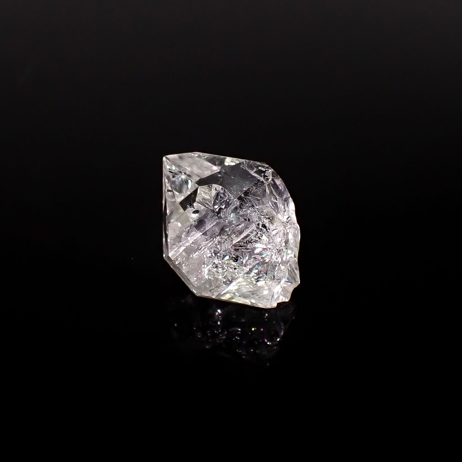 ハーキマーダイヤモンド 原石 アメリカ・ニューヨーク州産 32.09ct / 24.2x18.3mm前後 [260231771]