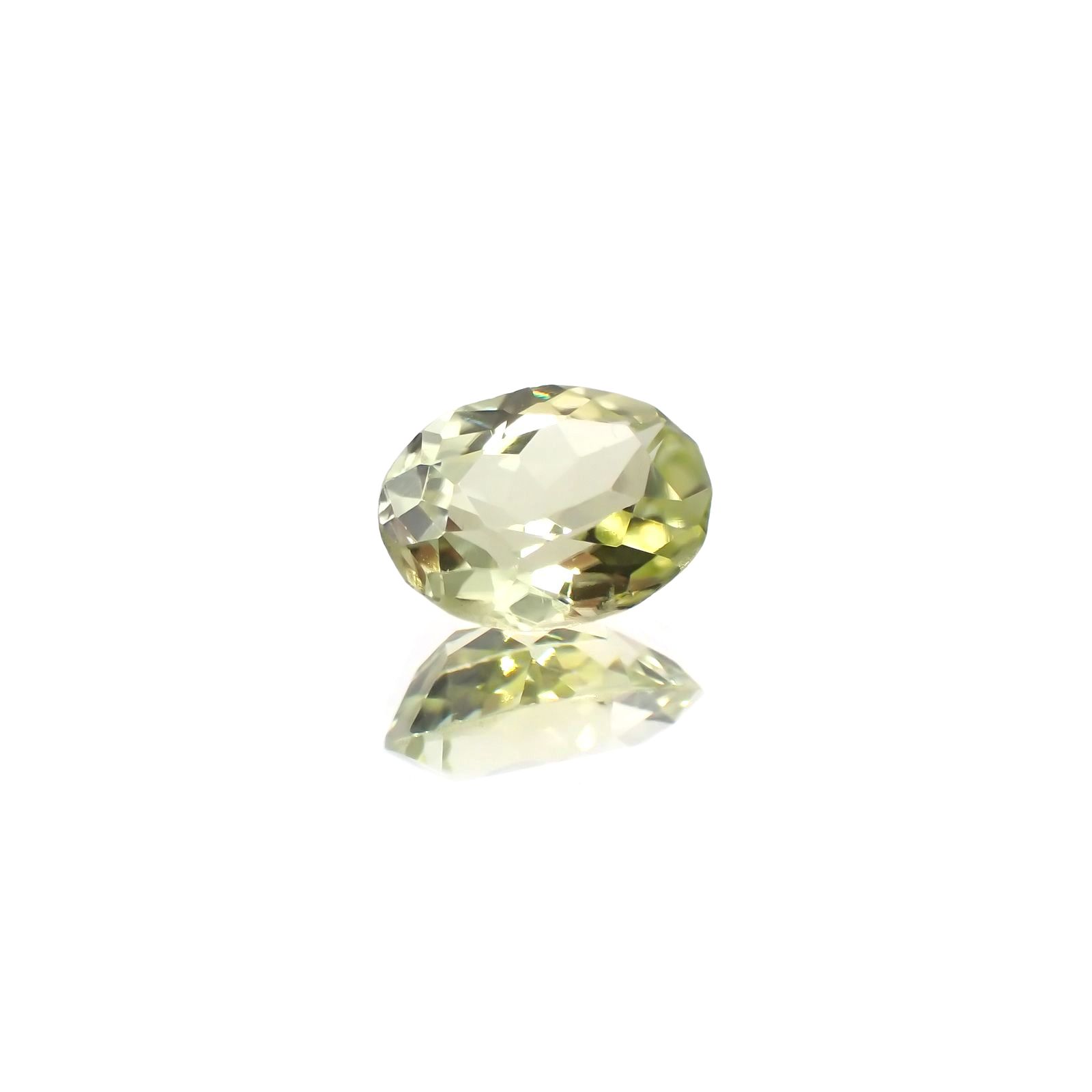 シリマナイト(宝石名シリマナイト) インド産 識別済 1.24ct / 7.9x6mm前後 [210810683]