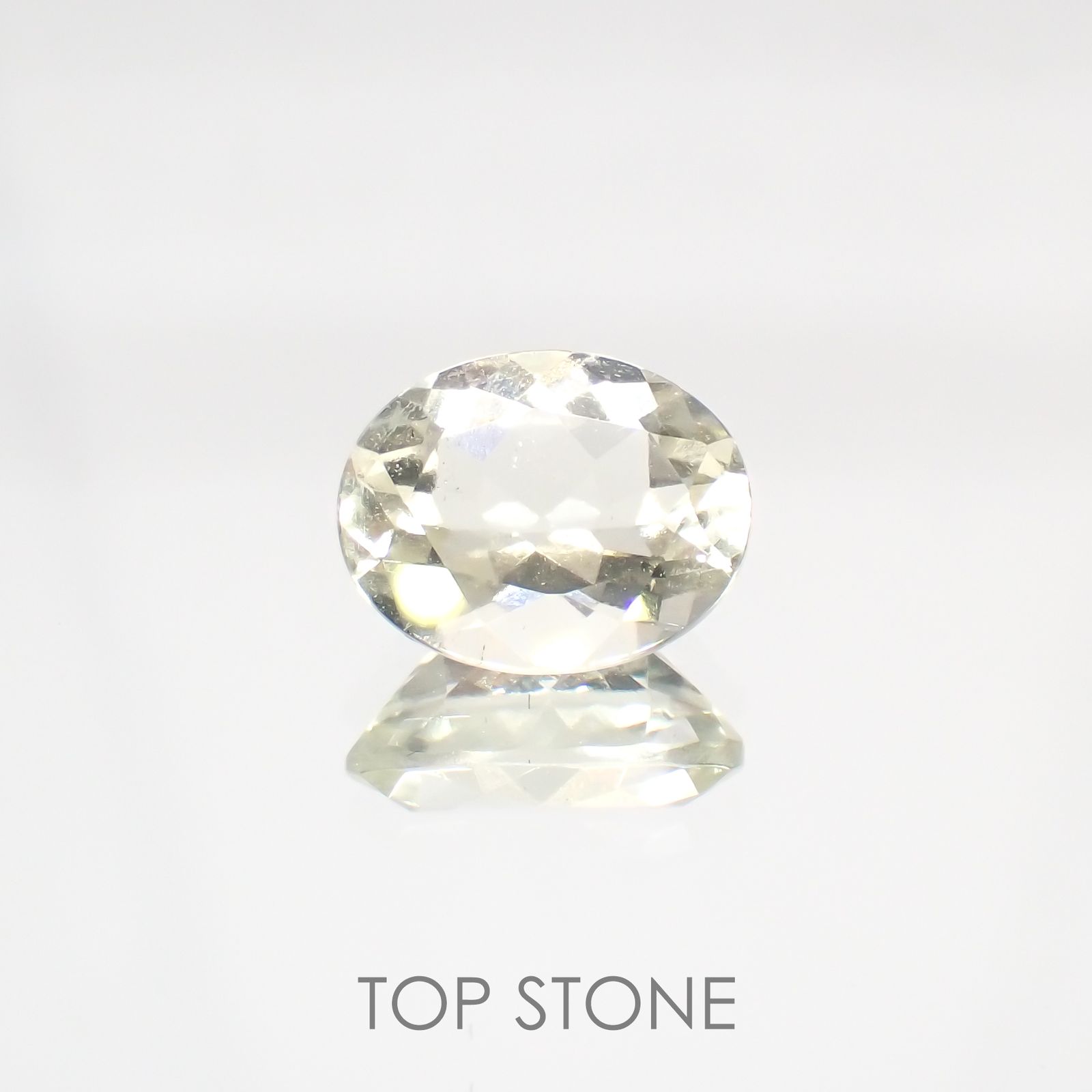 リビアングラス(宝石名インパクトガラス(衝撃溶融ガラス))エジプト・リビア砂漠産 1.92ct 識別済[211213788]10.1x7.9mm前後