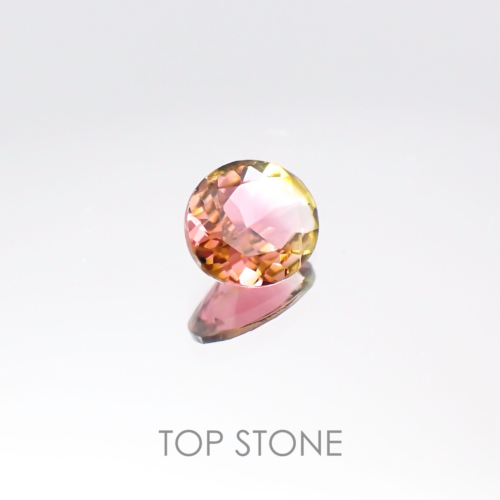 バイカラートルマリン ブラジル産 ルース 0.41ct[20106795]5.8×4.9mm前後