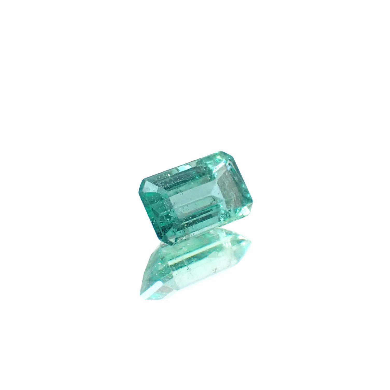 エメラルド ザンビア産 0.27ct [250430235]5x2.9mm前後