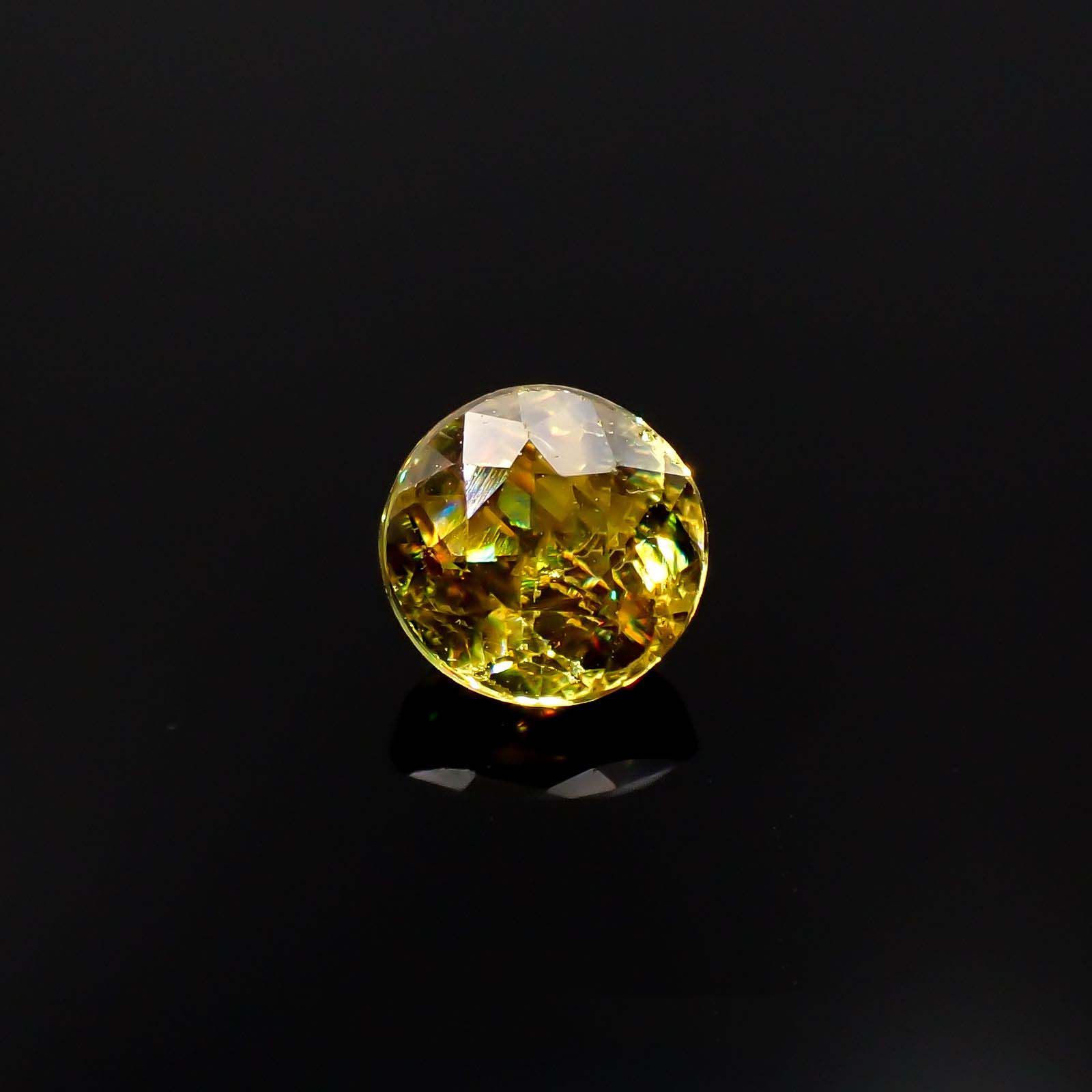 ゴールデンスフェーン(宝石名スフェーン)マダガスカル産 0.58ct 識別済[230120162]4.8x4.9mm前後