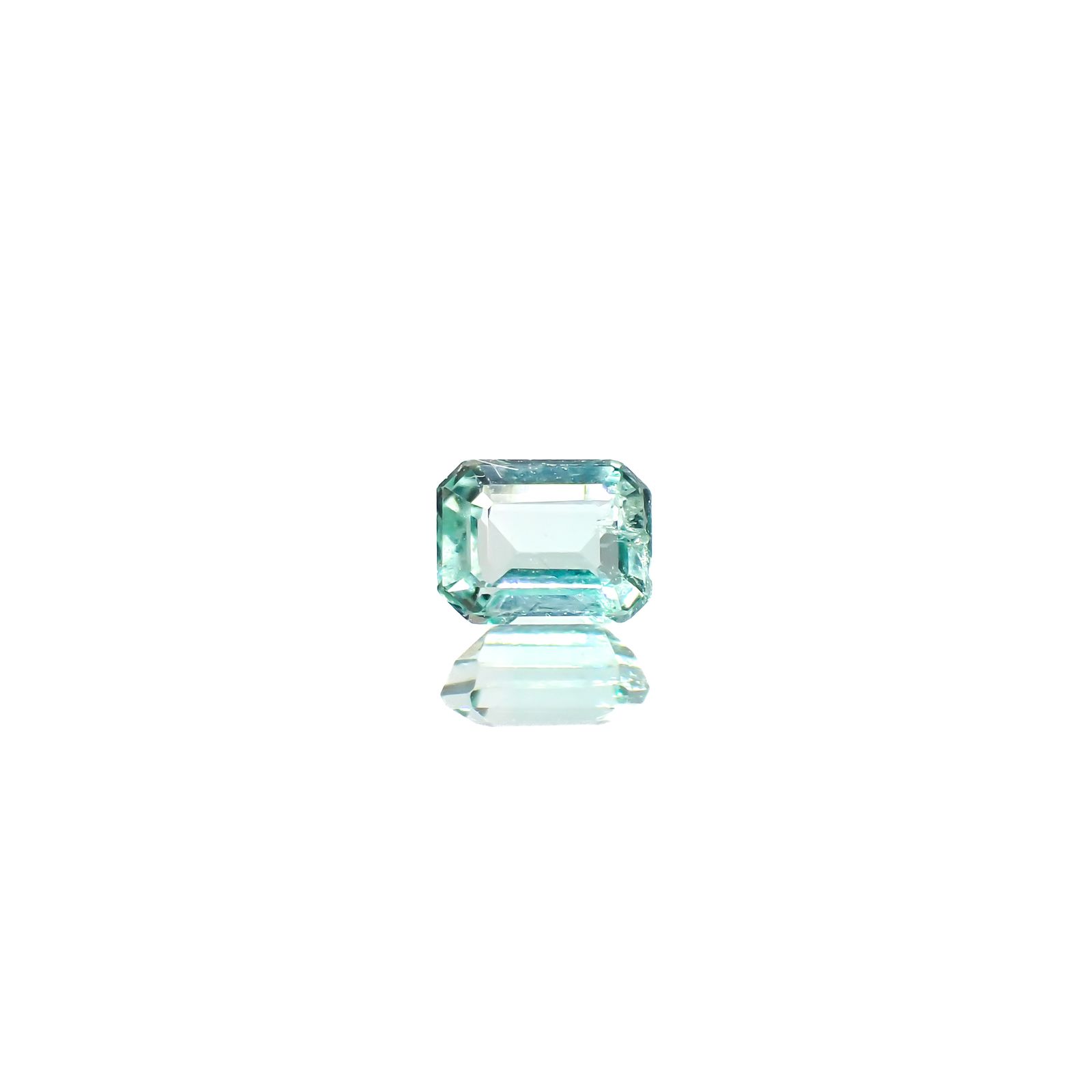 パステルカラーエメラルド コロンビア産 0.18ct[240225954]3.7x2.9mm前後