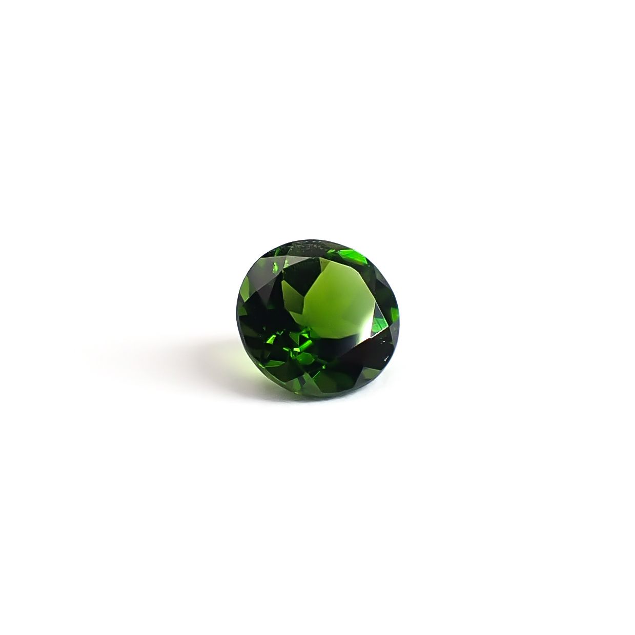 クロムダイオプサイド(宝石名クロム・ダイオプサイド)ロシア産 識別済 0.53ct / 5.2x5.2mm前後 [260432097]