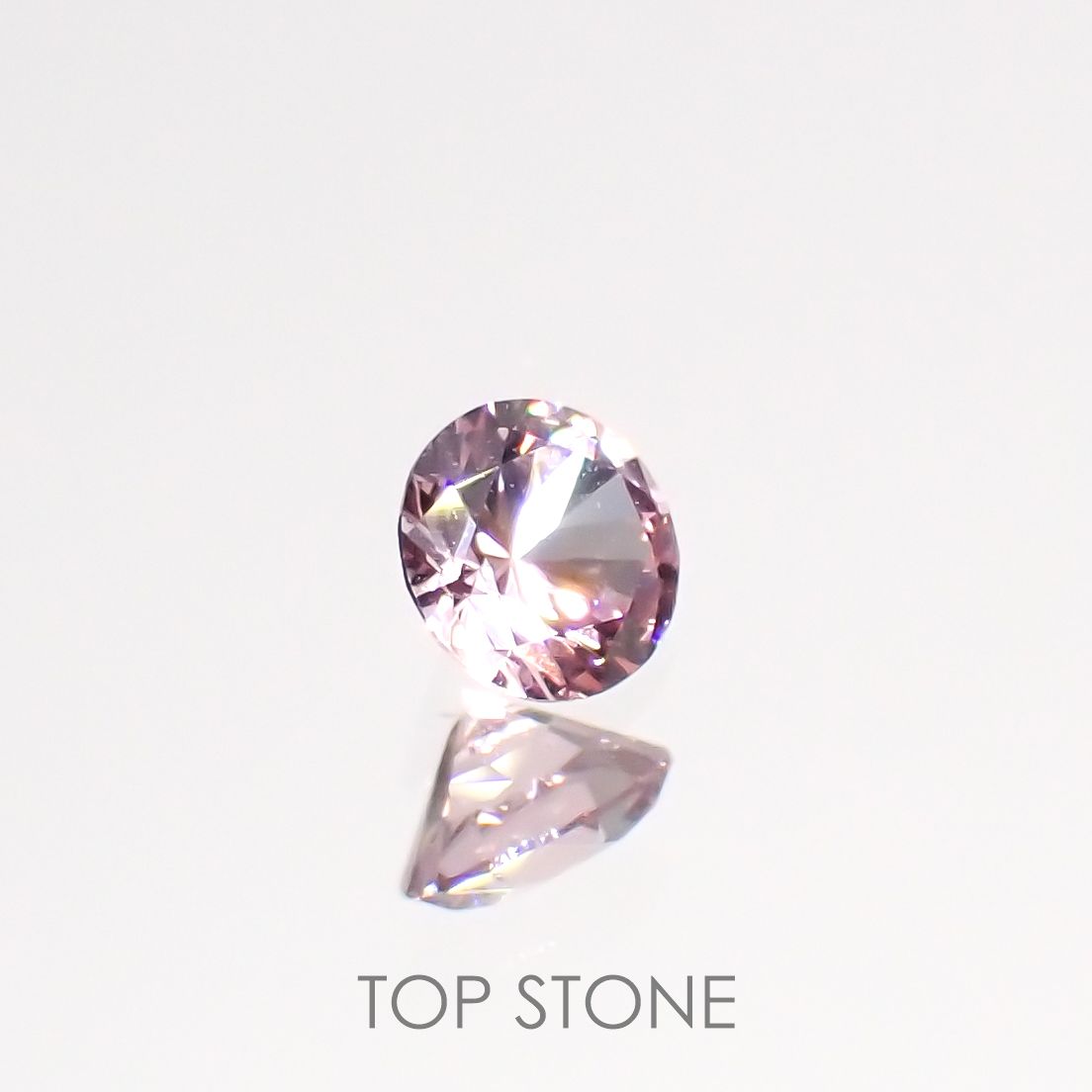 カラーシフトマラヤガーネット(宝石名ガーネット)タンザニア産 0.23ct 識別済[220515836]3.6x3.6mm前後