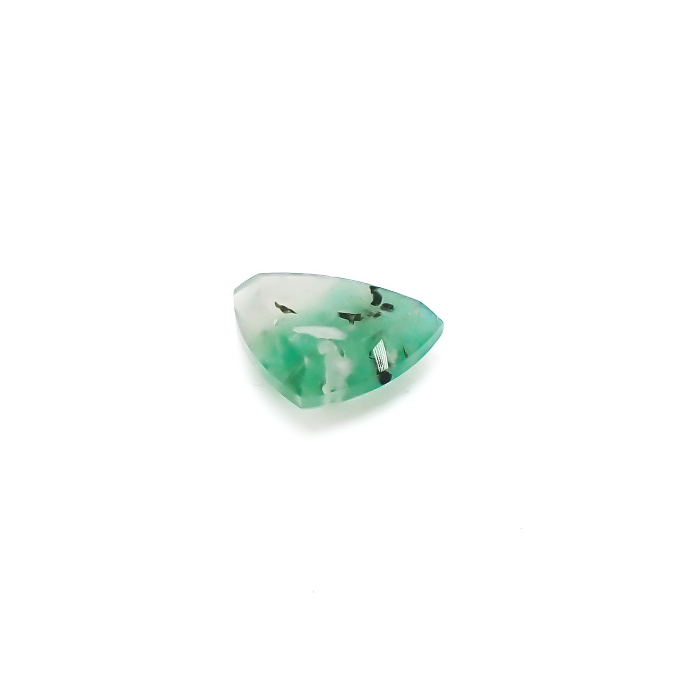 エメラルドインクォーツ ブラジル産 5.93ct / 12.6x14.1mm前後 [260432030]