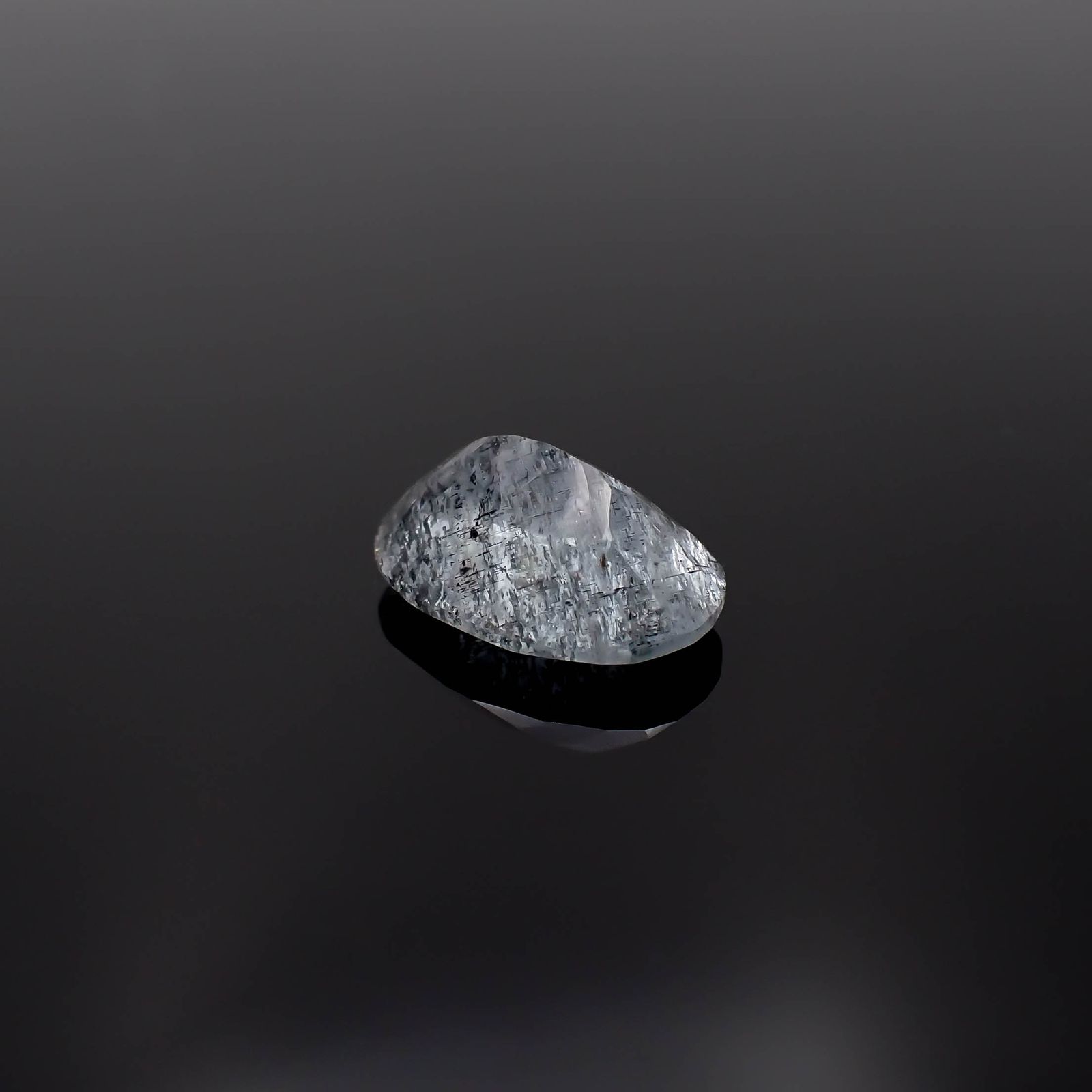 モスアクアマリン ブラジル産 3.89ct[231224700]12.7x8.8mm前後