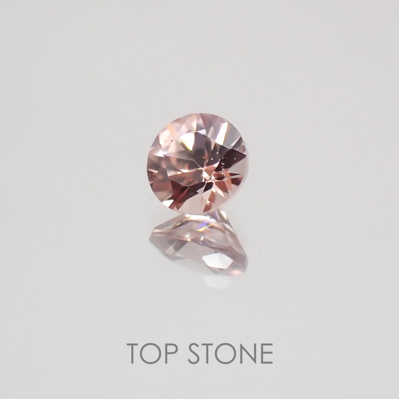 マラヤガーネット タンザニア産 ルース 0.39ct[21019365]4×4mm前後