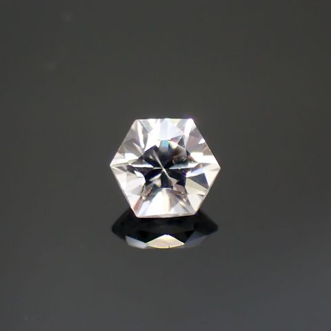 ◇ヘキサゴンカット◇カラーレスジルコン(宝石名ホワイト・ジルコン)スリランカ/カンボジア産 1.00ct 識別済[240214278]5x4.9mm前後
