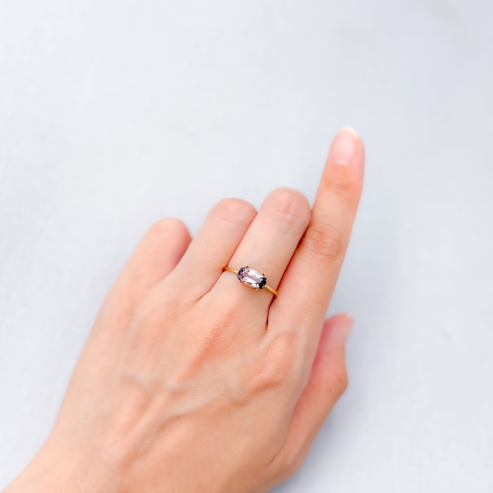バイカラートルマリン(宝石名トルマリン)コンゴ産 1.22ct 識別済[250114998]9.1x4.9mm前後