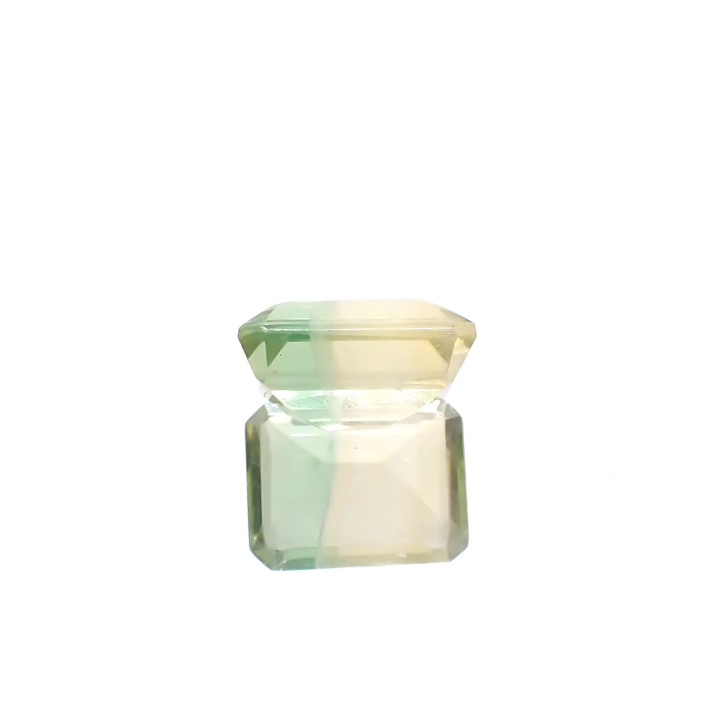 バイカラーフローライト フルオレッセンス ブラジル産 2.54ct[240928914]8.8x6.8mm前後