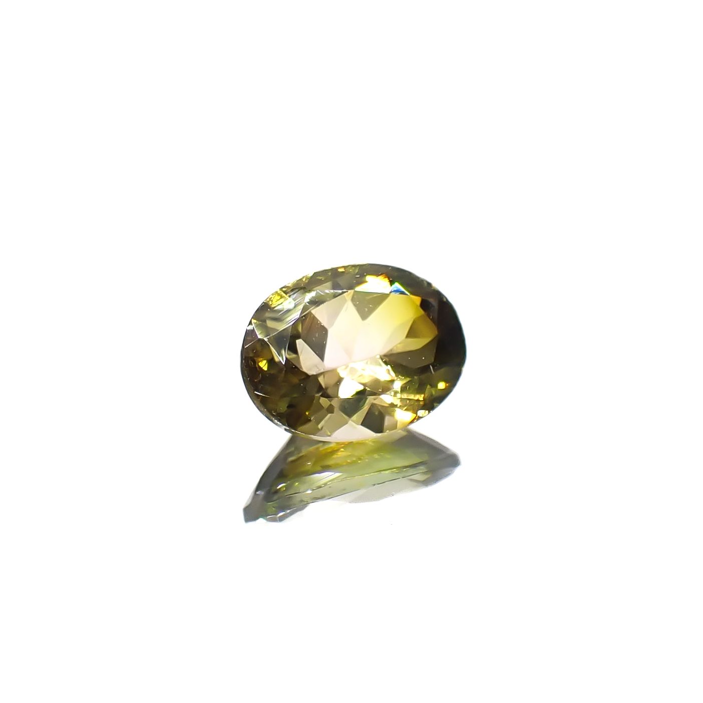 イエロートルマリン ブラジル産 0.65ct[240929021]6.9x5.2mm前後