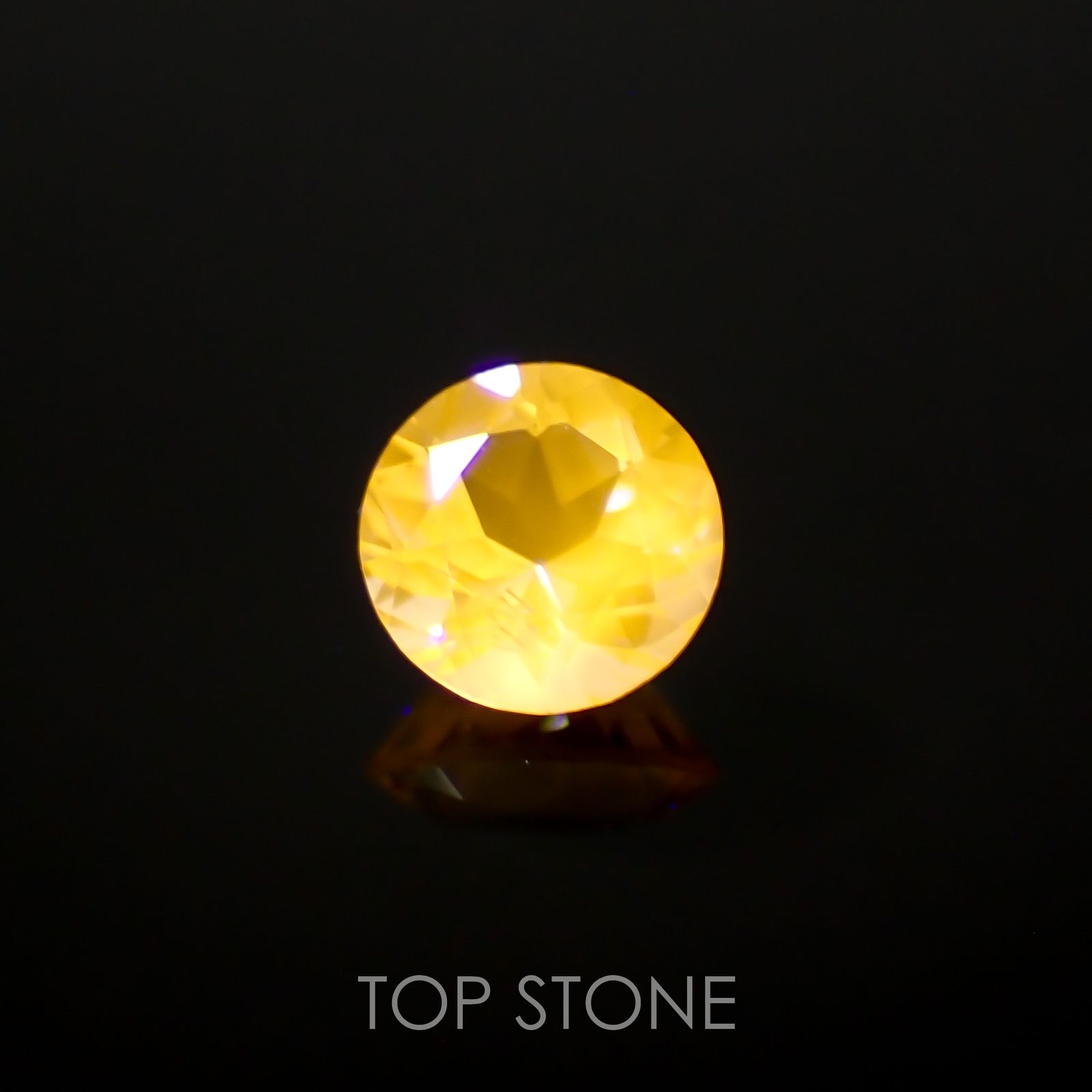 マリアライト(宝石名パープル・スキャポライト) スリランカ産 0.19ct 識別済[21049565]4×4mm前後