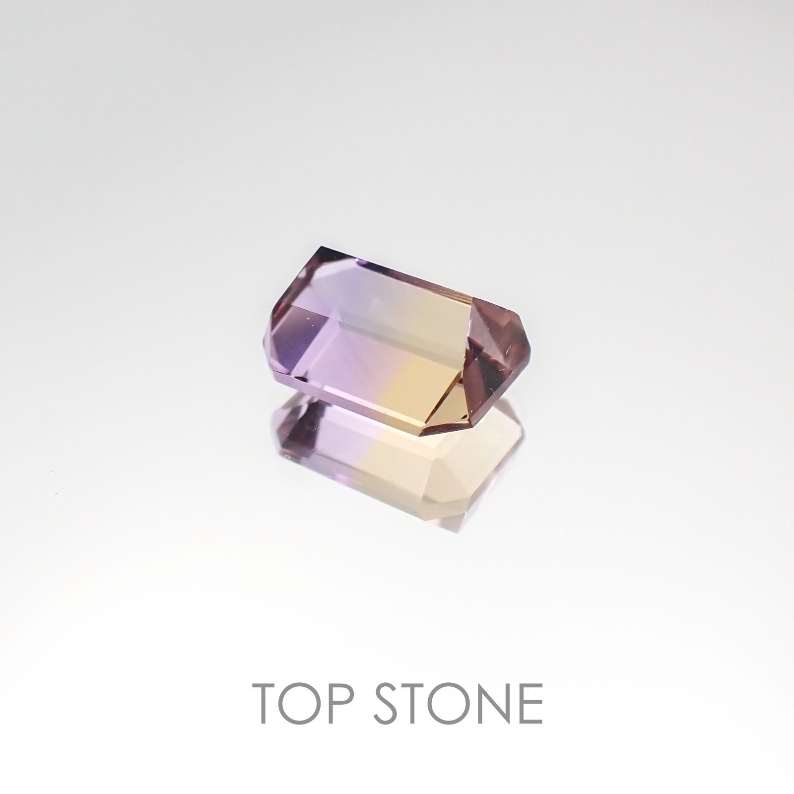 アメトリン ブラジル産 ルース 2.37ct[20106902]8.9×7.1mm前後