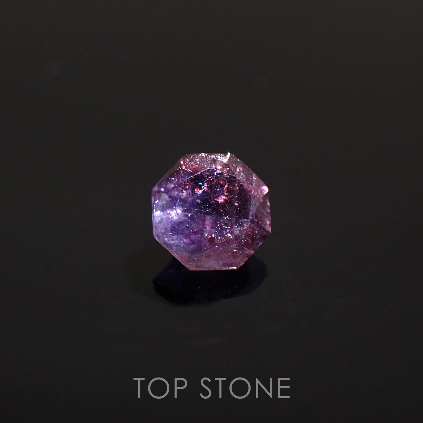 ◇オクタゴンカット◇ブラッドショットアイオライト インド産 0.50ct[230320943]5x5mm前後
