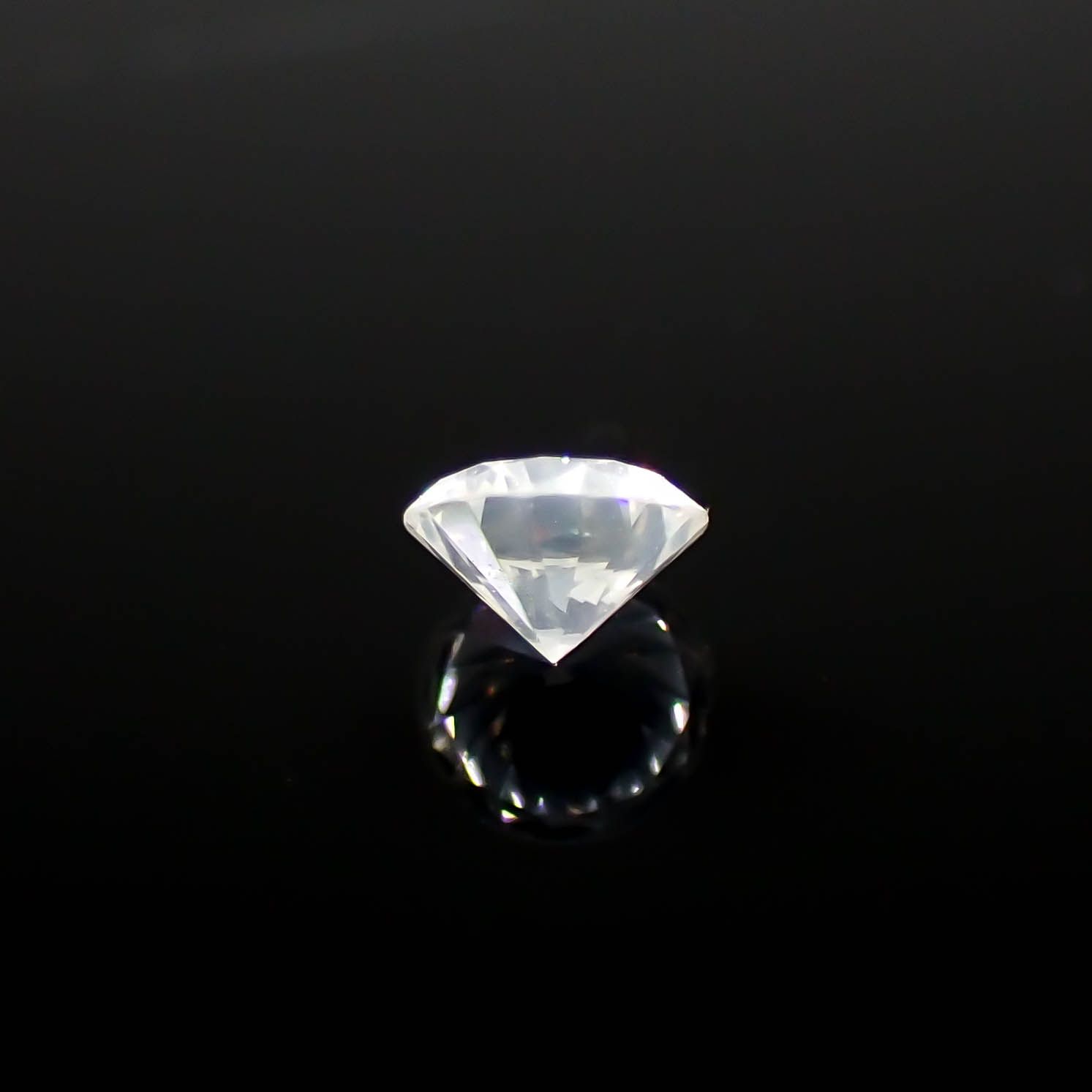シルキーダイヤモンド 0.15ct[240326622]3.2x3.2mm前後