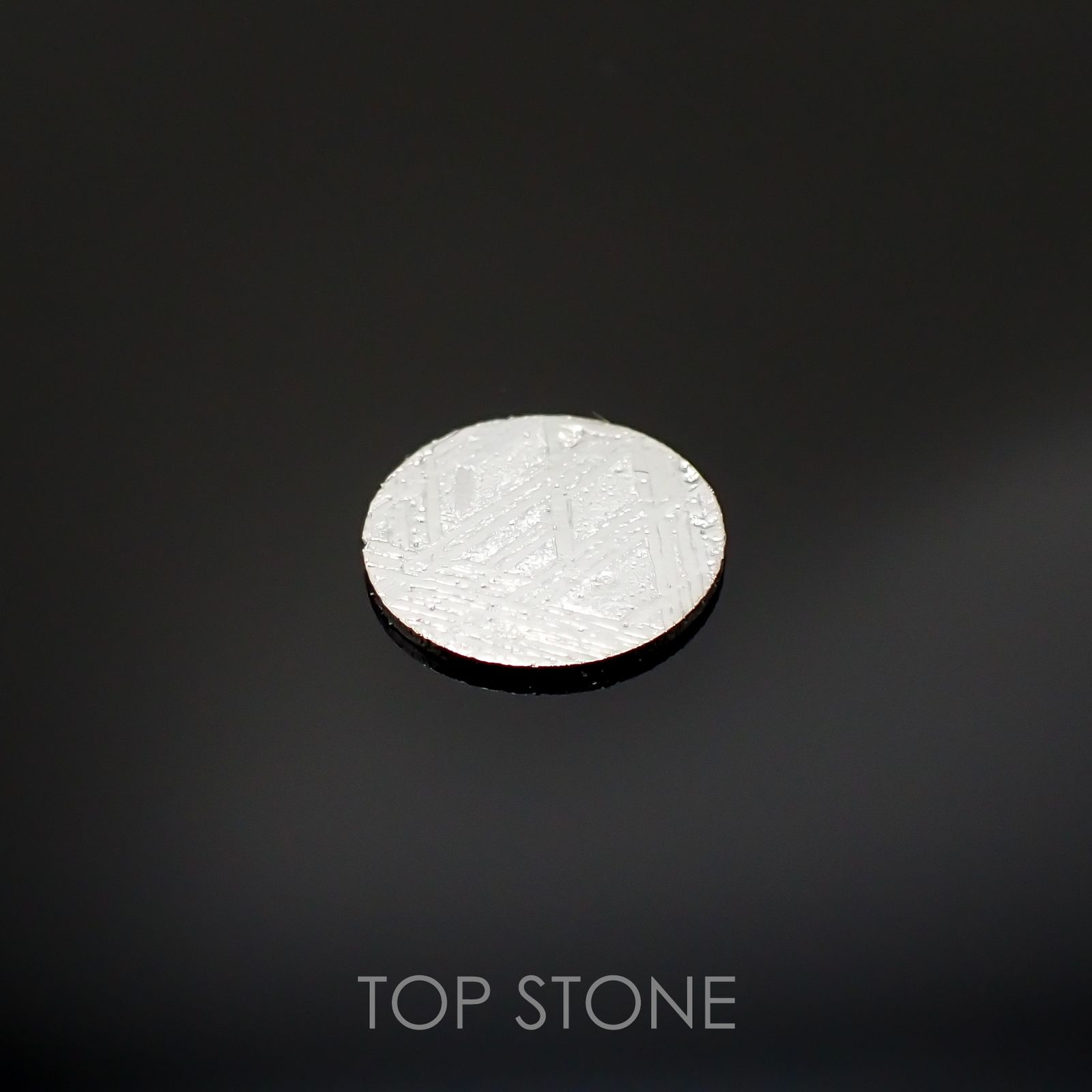 ムオニナルスタ隕石 発見地：スウェーデン 1.73ct[220616115]10x10mm前後