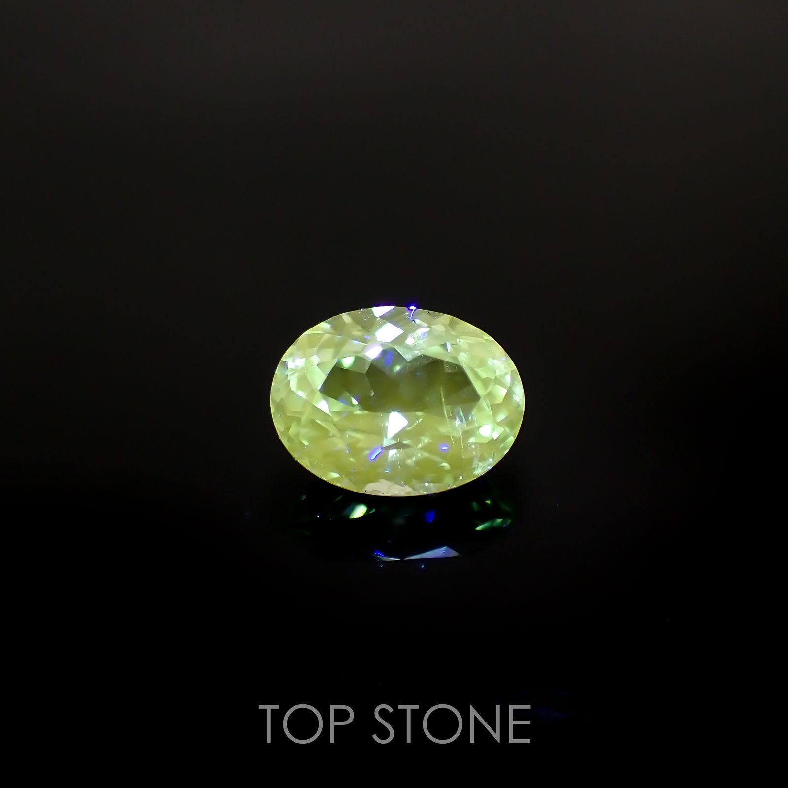 バナジウムコーネルピン(宝石名コーネルピン)タンザニア・タンガ州産 1.34ct 識別済[220115634]7.7x5.8mm前後