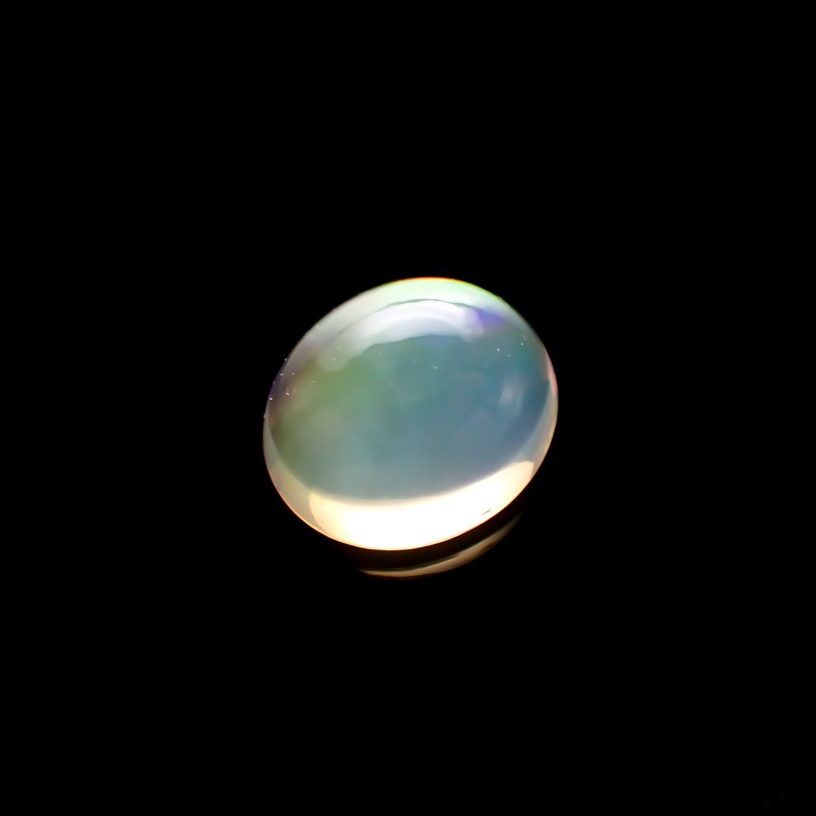 メキシコオパール(宝石名オパール)メキシコ産 0.90ct 識別済[231023919]7.2x6.3mm前後