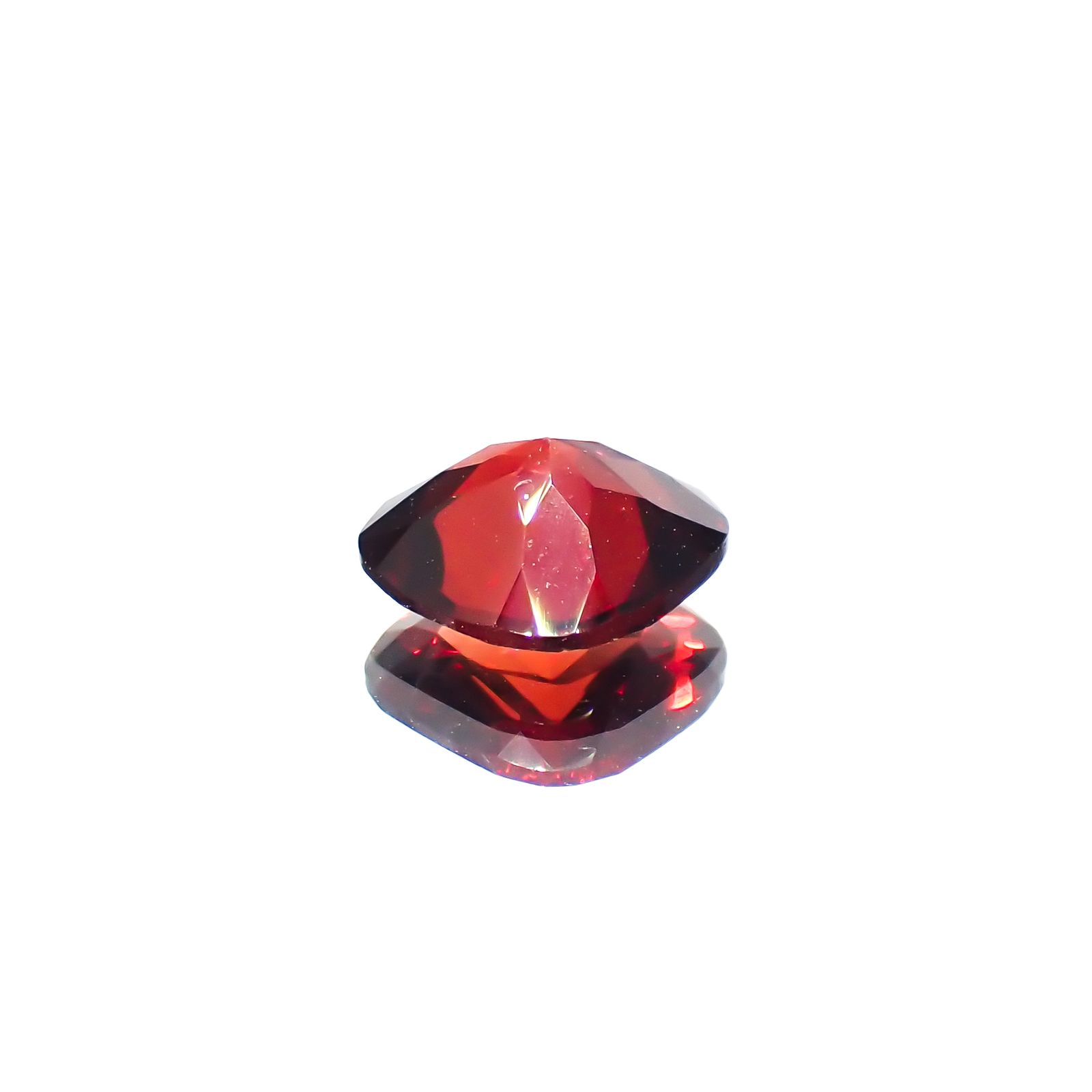 パイラルスパイトガーネット モザンビーク産 0.94ct[231224563]6x6mm前後