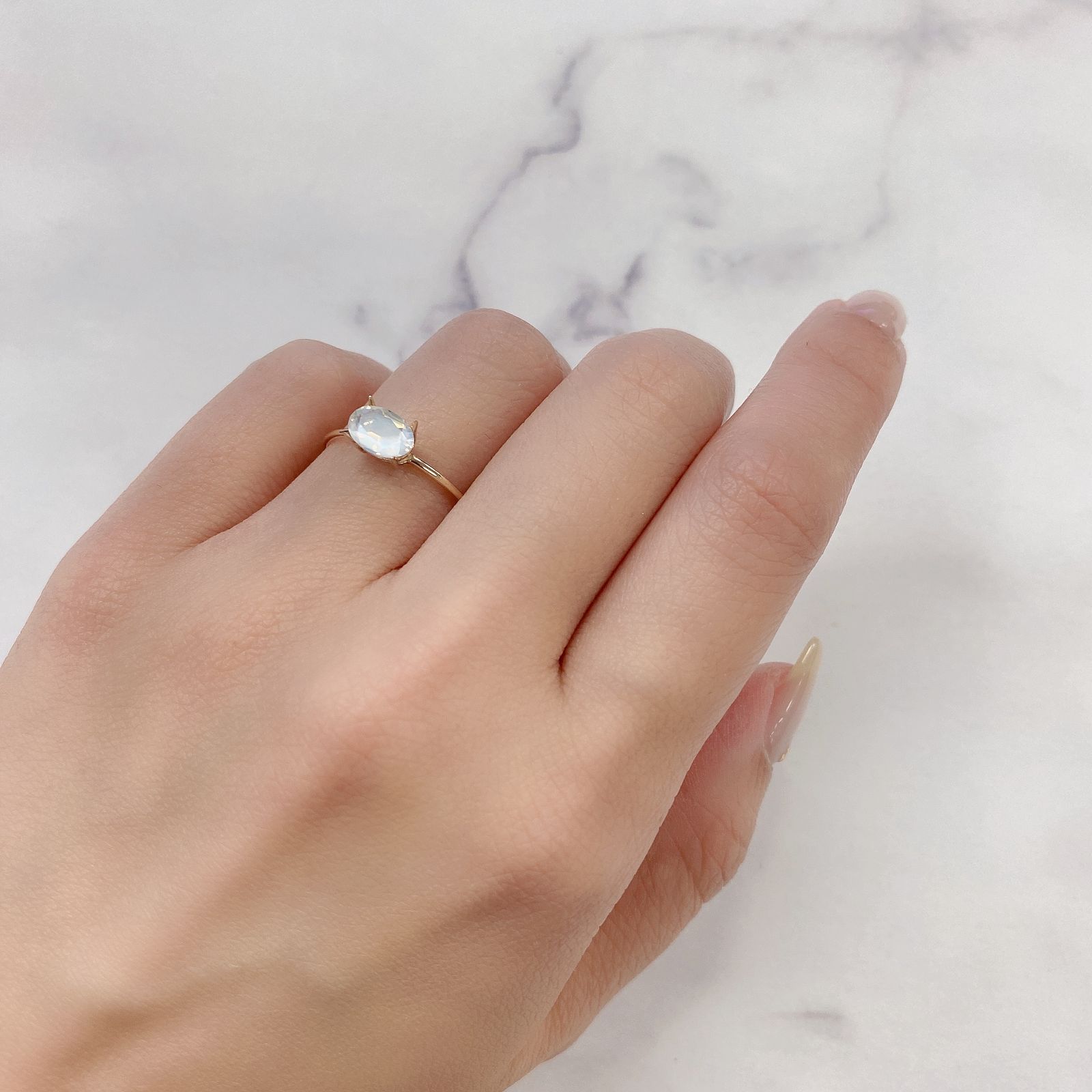 ムーンストーン(宝石名ムーンストーン)インド/スリランカ産 0.69ct 識別済[211113675]7.1x5mm前後
