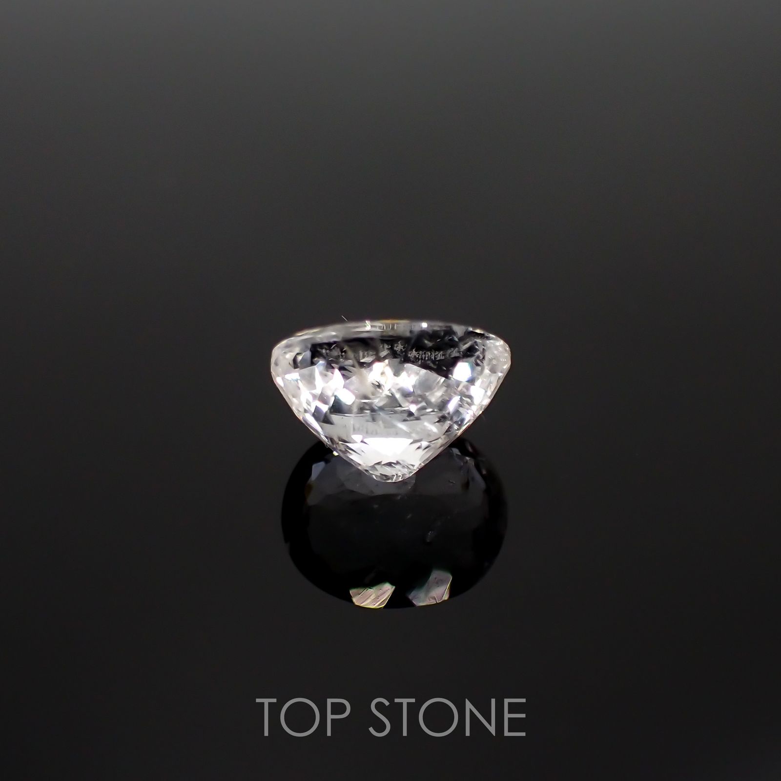 フェナカイト(宝石名フェナカイト)ロシア産 2.16ct 識別済[220515737]8.7x7.2mm前後